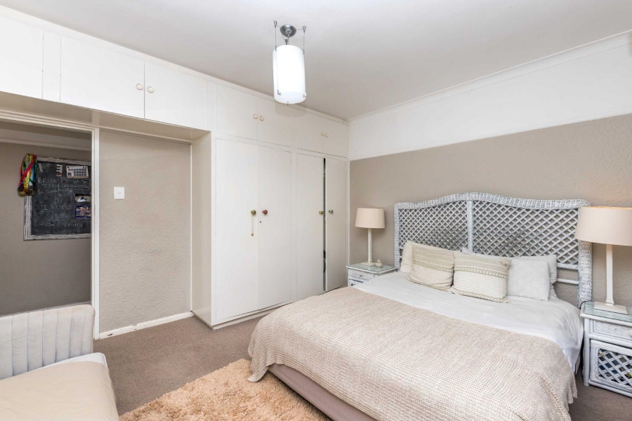 2 Bedroom Property for Sale in Green Point Western Cape